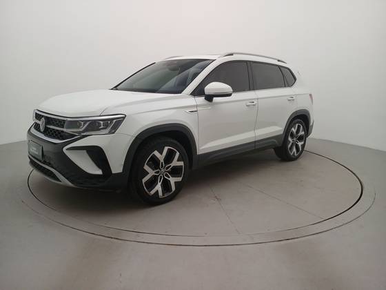VOLKSWAGEN TAOS 1.4 250 TSI TOTAL FLEX HIGHLINE AUTOMÁTICO